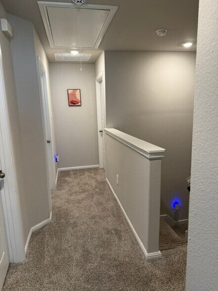 Building Photo - 3048 Strawberry Farm Ln