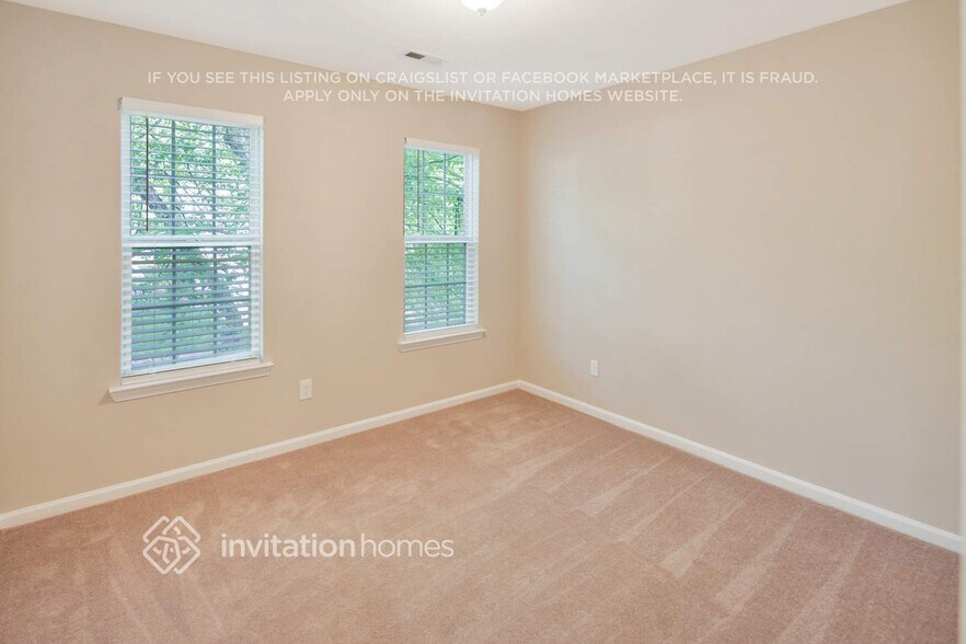 Building Photo - 16900 Taft Ct