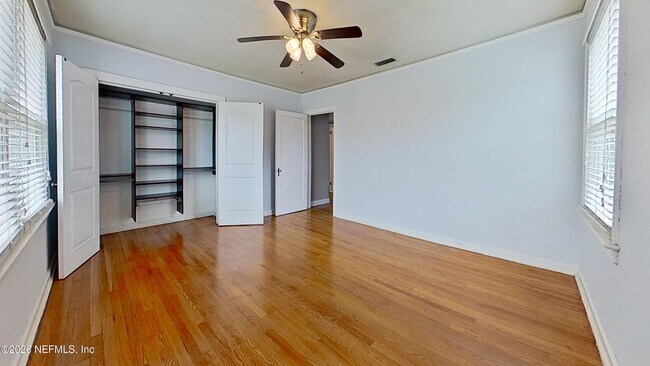 Building Photo - 2151 Traymore Rd