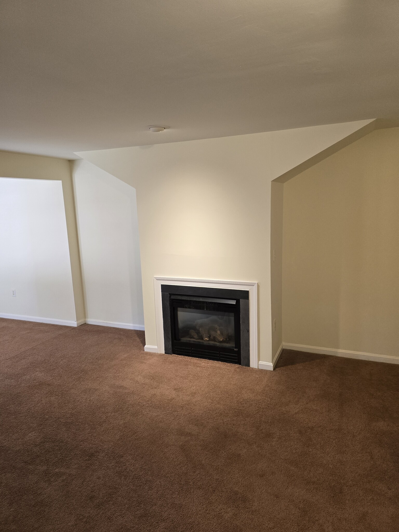 Family Room 1 - 9310 China Grove Ct