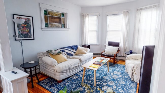 Building Photo - Large Science Hill 3BR with Dual Balcony A...