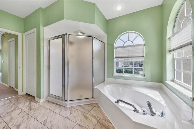 Building Photo - 1580 Jasper Ct