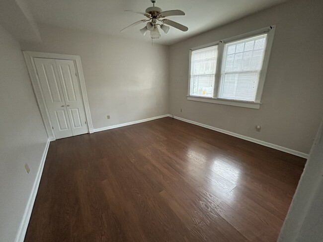 Master Bedroom - 4005 Franklin Ave