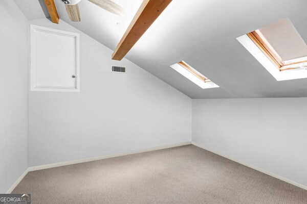 Building Photo - 155 Lakeview Ridge W