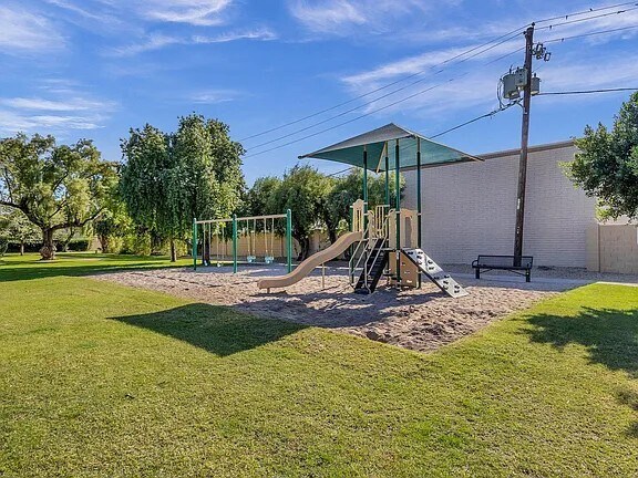 Building Photo - 6165 N Granite Reef Rd