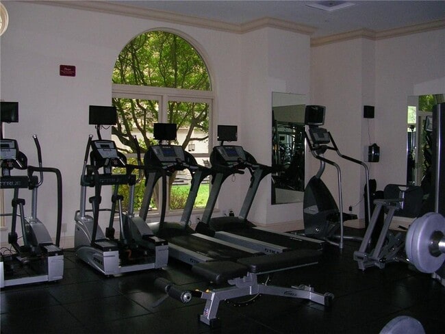 Building Photo - 199 14th St NE