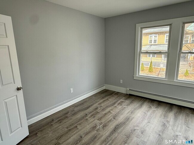 Building Photo - 78 McKinley Ave