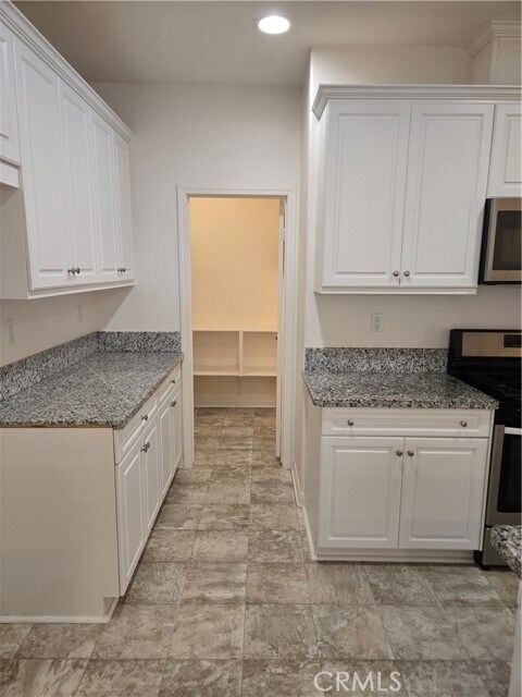 Building Photo - 11014 Via del Corso