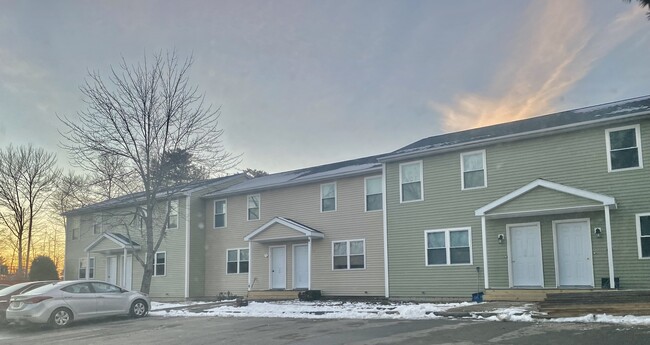 Primary Photo - 3 Macmillan Dr