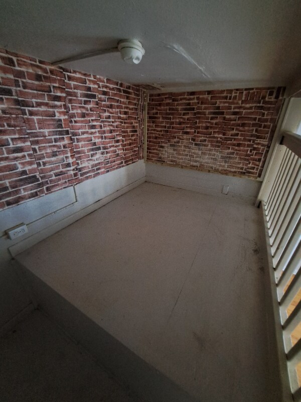 Building Photo - 929 Dumaine St