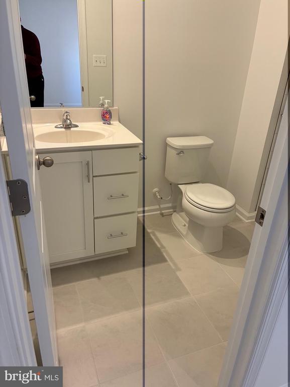 Building Photo - 473 Husky Trl