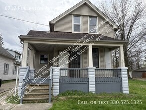 Building Photo - 6712 Fullerton Ave