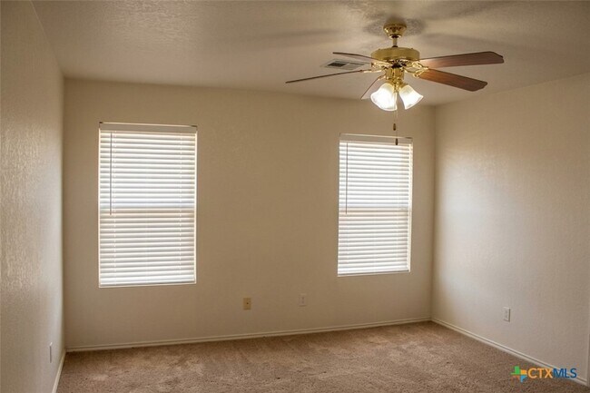 Building Photo - 3909 Deputy Dr