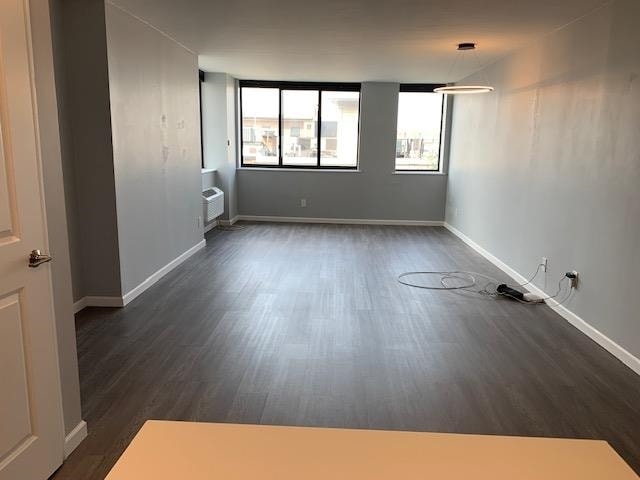 Building Photo - 300 Newark St.