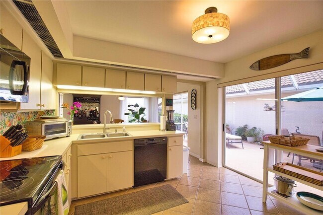 Building Photo - 735 Carnoustie Terrace