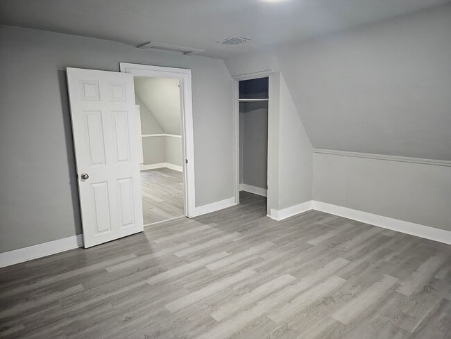 Building Photo - 641 10th St N