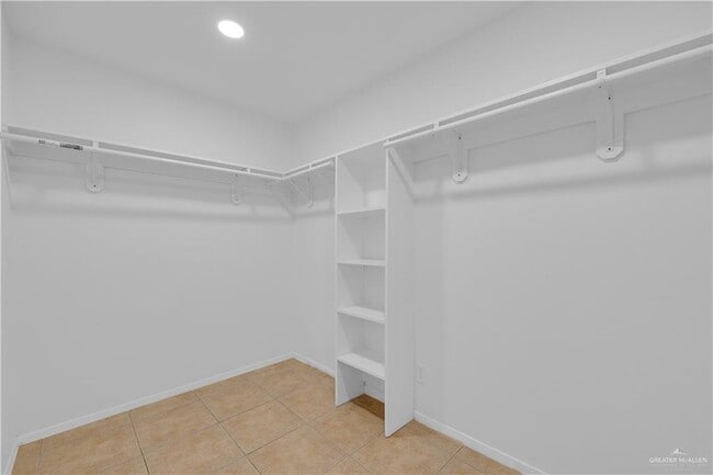 Building Photo - 2524 Fir Ave