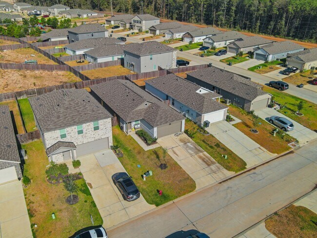 Building Photo - 14974 N Ascot Bend Cir