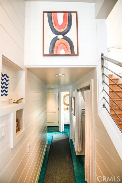 Building Photo - 2814 Studio Dr