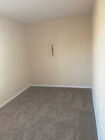 Building Photo - 14633 Valentin Dr