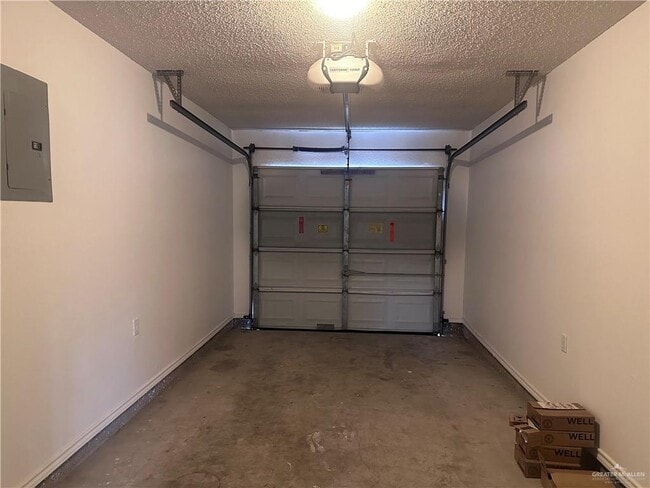 Building Photo - 6504 S Venus Ln