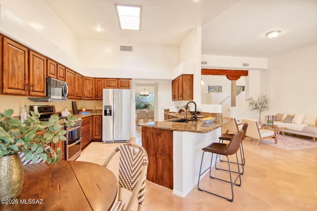 Building Photo - 5980 Verde Pl
