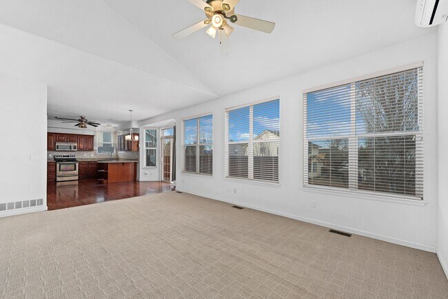 Building Photo - Long Realty & Property Management - Big home. Big yard. Big vibes. 6 beds 4 baths 3,556 sq ft Aur...