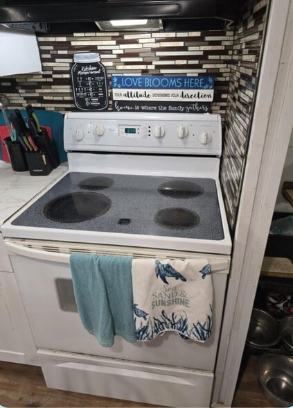 Building Photo - 9450 CA-53