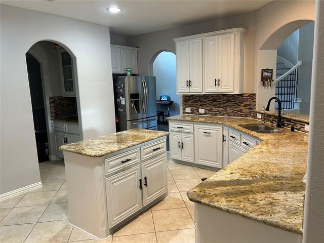 Building Photo - 12435 Honeyflower Dr