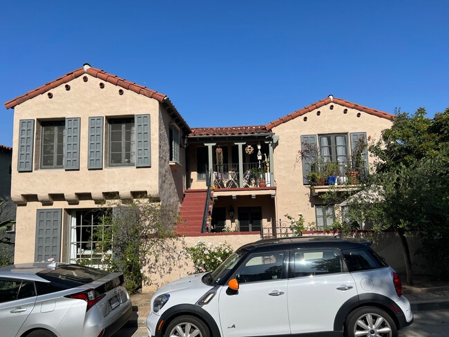 Building Photo - 2414 Tesla Terrace