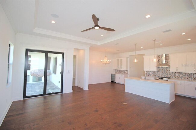 Building Photo - 20 Del Palma Dr