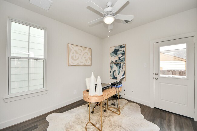 Building Photo - 5210 Burress Springs Ln