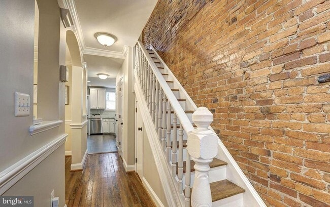 Building Photo - 1237 I St NE