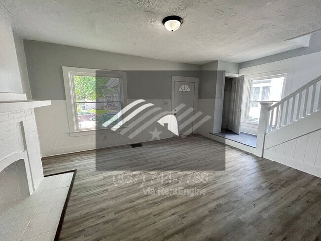 Building Photo - 949 Ferndale Ave