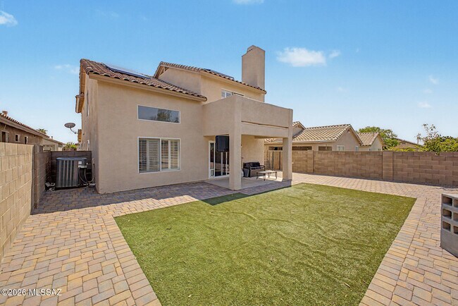 Building Photo - 2656 W Mountain Heights Ct