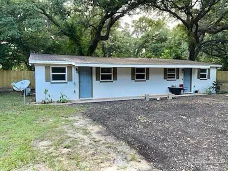 Primary Photo - 3920 Kelly Ave