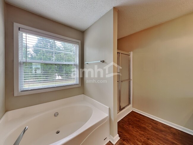 Building Photo - 3900 Village Main St