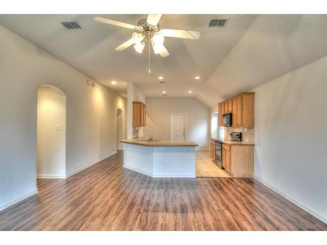 Building Photo - 3216 Chesington Dr