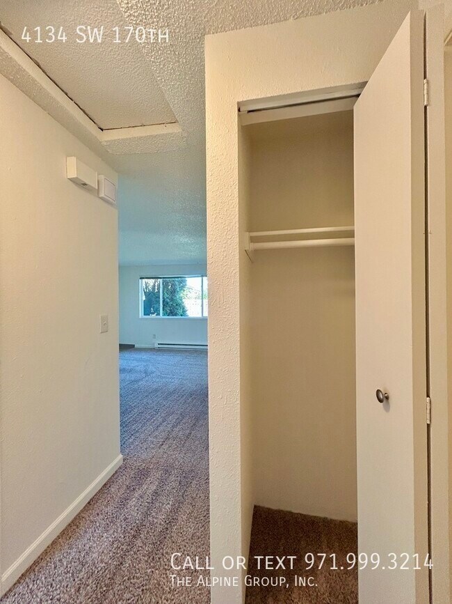Building Photo - 4134 SW 170th Ave