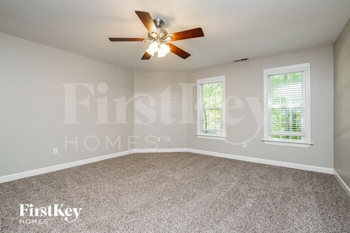 Building Photo - 181 Fireweed Pl