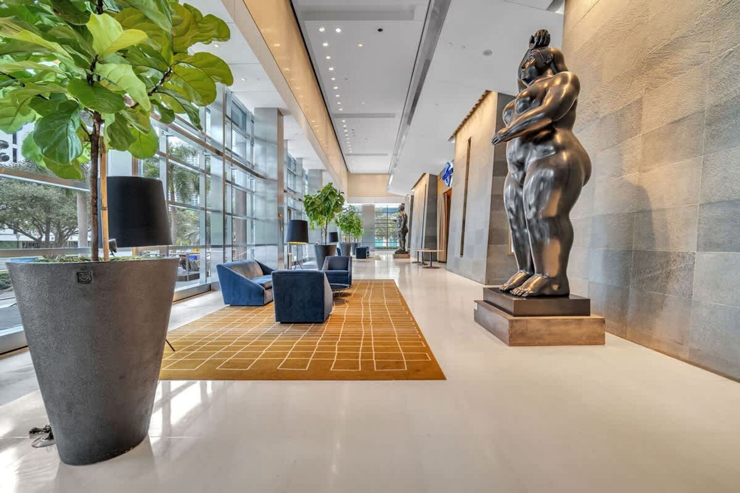 Building Photo - 1441 Brickell Ave