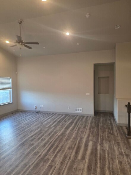 Building Photo - 6124 Wacissa Dr