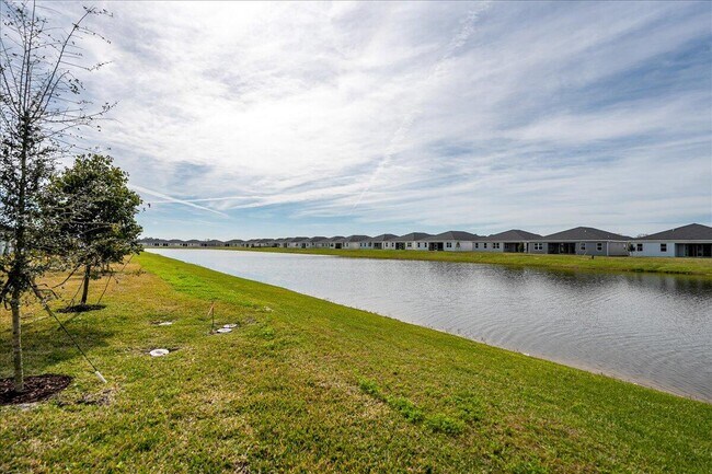 Building Photo - 6346 Windwood Wy