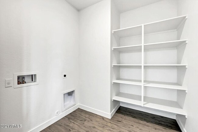 Building Photo - 12459 W Cabrillo Dr