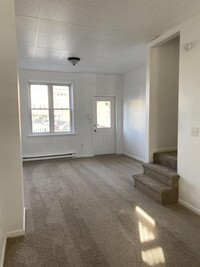 Building Photo - 628 Walton St