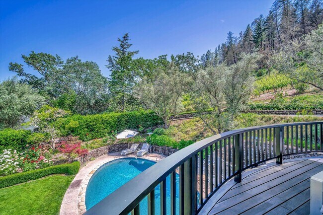 Building Photo - Welcome to Your Luxurious Napa Valley Retr...