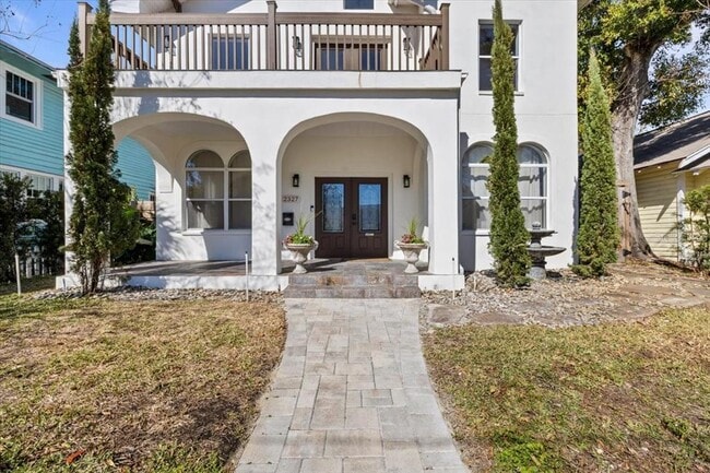 Building Photo - 2327 4th Ave N