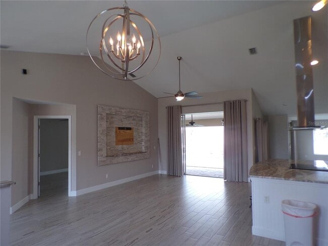 Building Photo - 4942 Ariton Rd