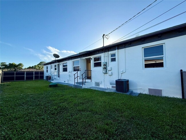 Building Photo - 117 NW 118th St