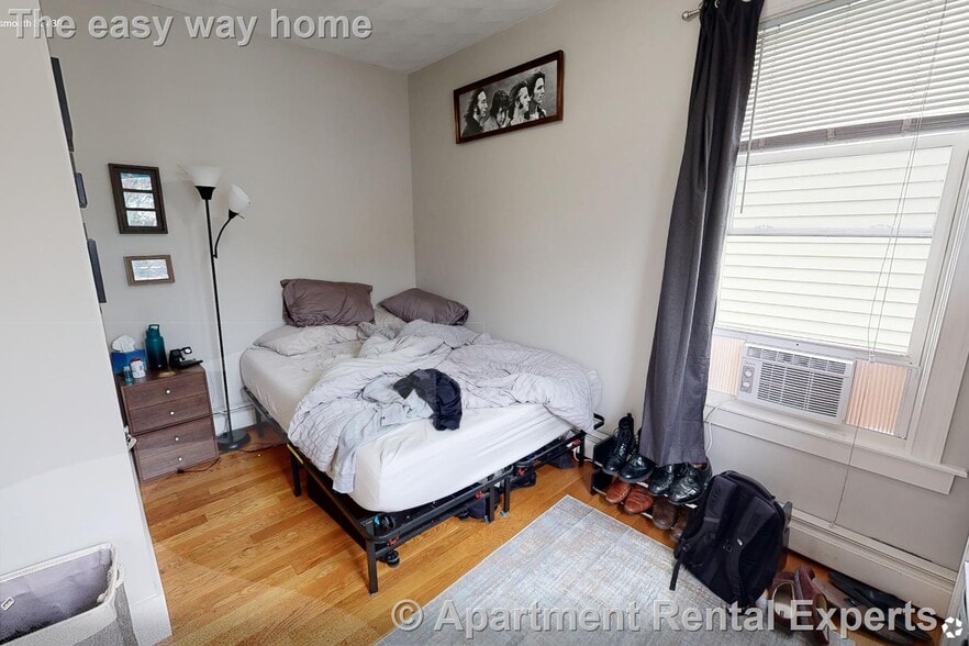 Building Photo - 33 Portsmouth St